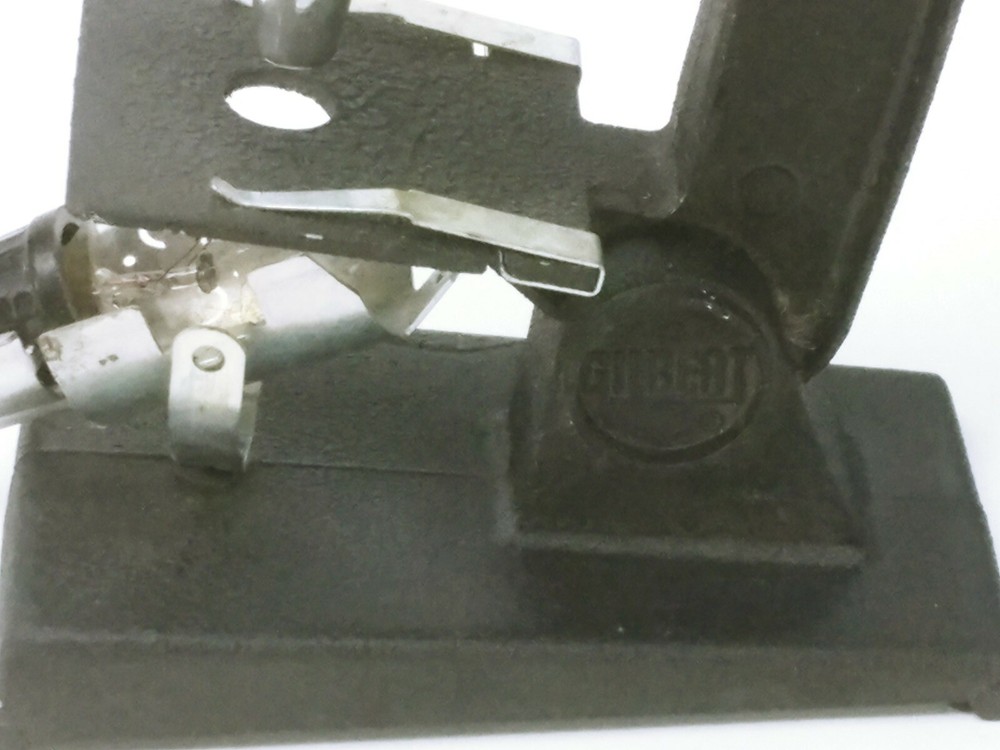 Vintage Gilbert Microcraft 75 Microscope In Original Box.