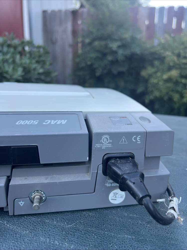 GE Mac 5000 Powers On Sold As Is