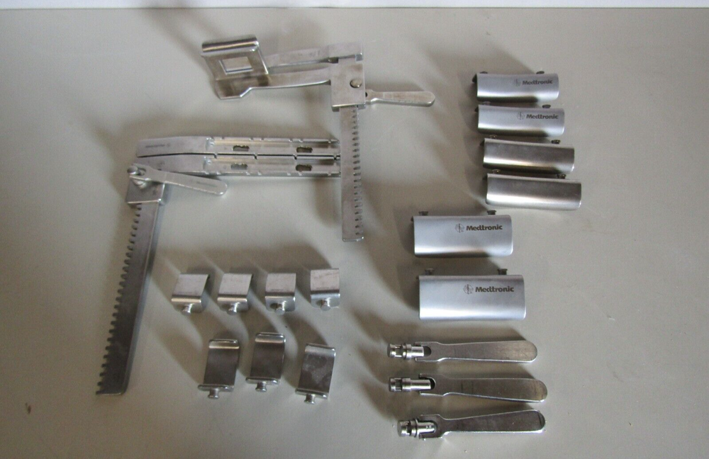 Medtronic 28701 Octo Base Retractor System etc...
