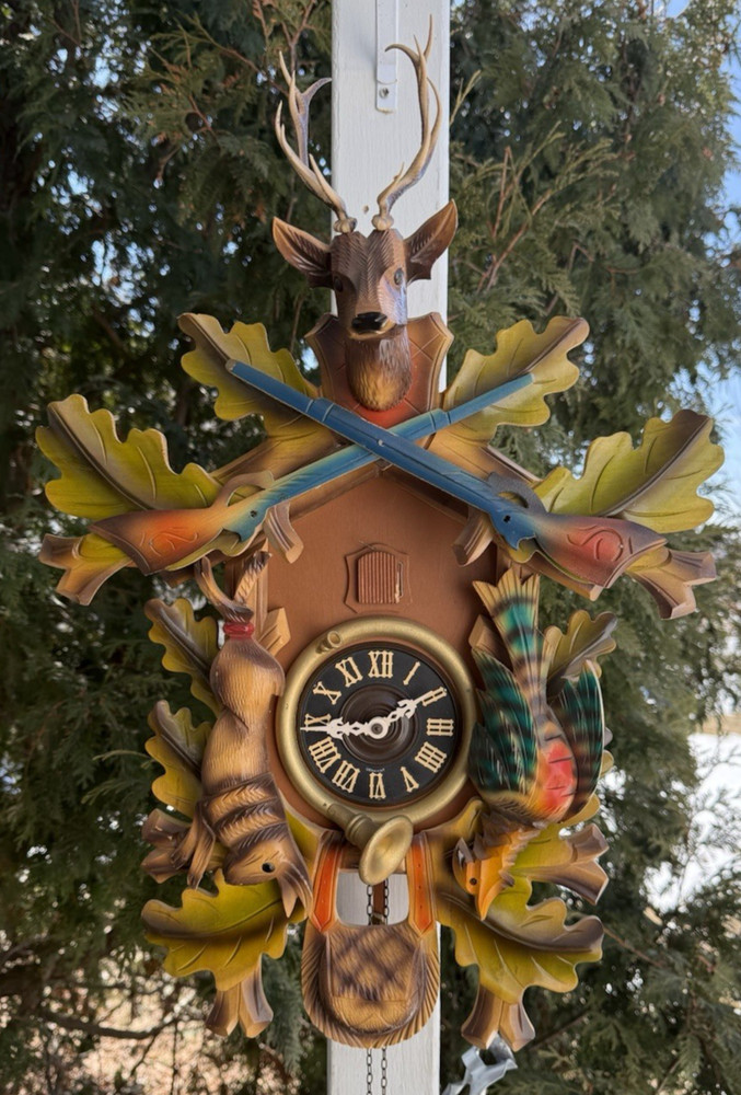 Vintage Regula SchmechenBecher German HUNTER Cuckoo Wall Clock - NEEDS SERVICE