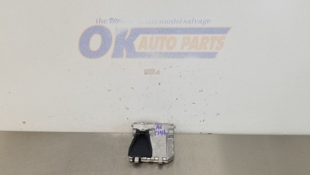 16 CADILLAC ESCALADE COLLISION AVOIDANCE MITIGATION CAMERA 23467859