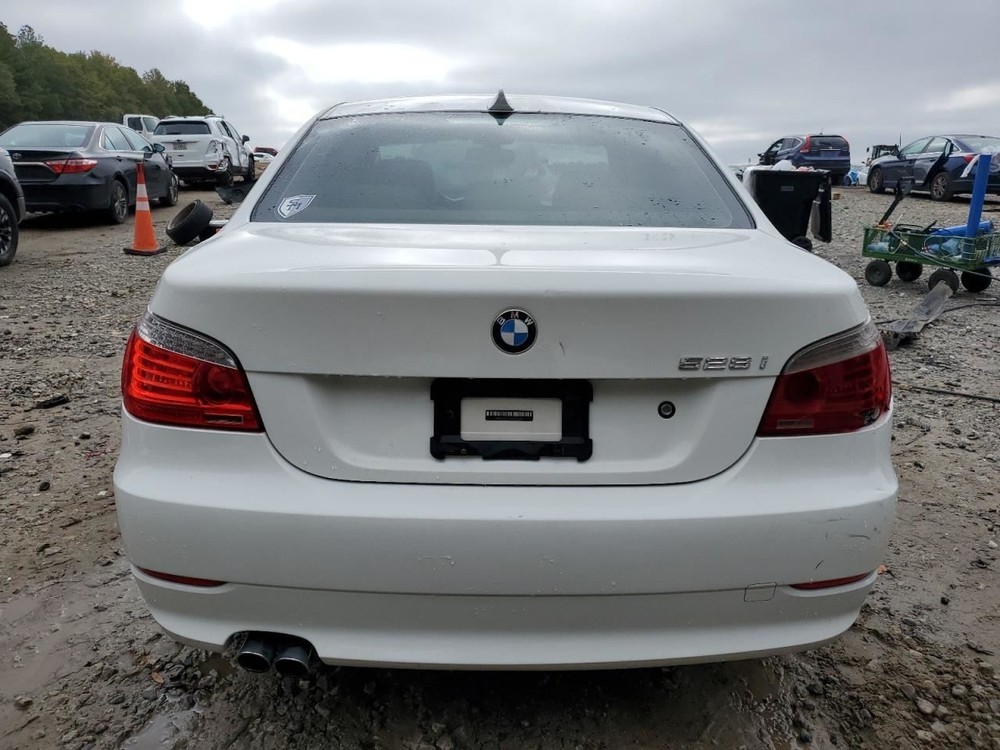 Fuse Box Engine Trunk Mounted Fits 10 BMW 528i 4887981