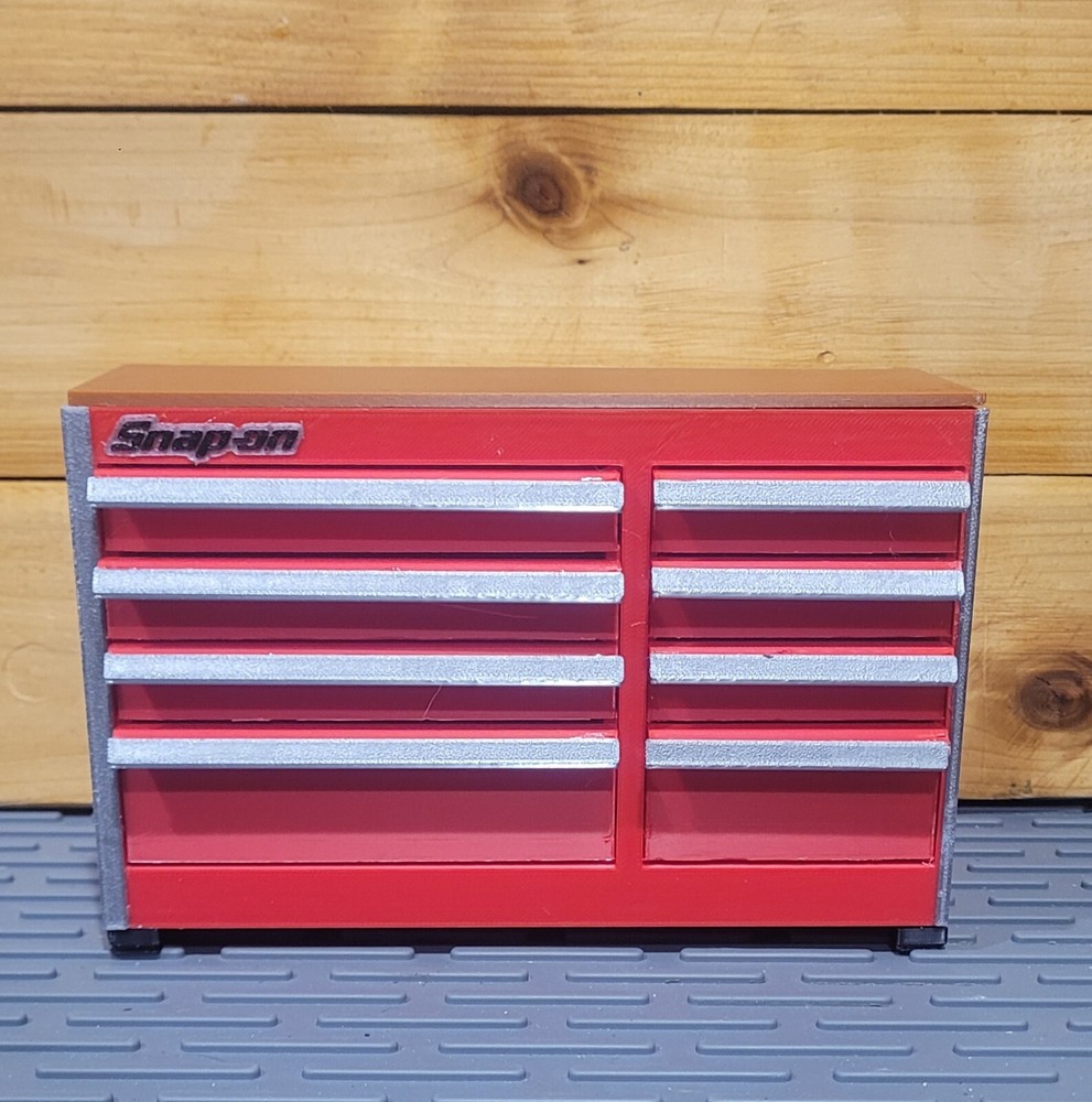 Novelty Mini Toolbox "Snap On"