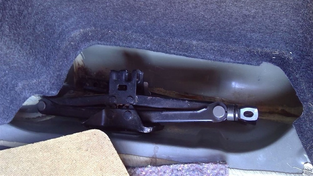 CAMRY     2005 Jack 172855
