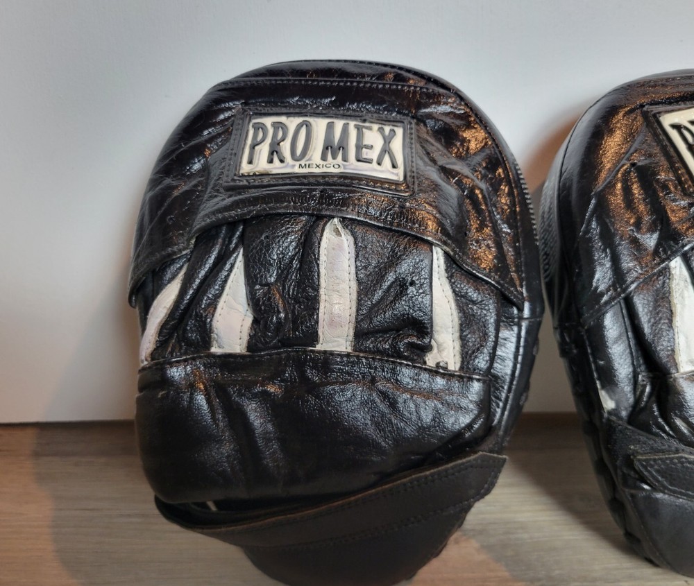 Title Boxing Pro Mex Fight Strike Pads 15oz Training