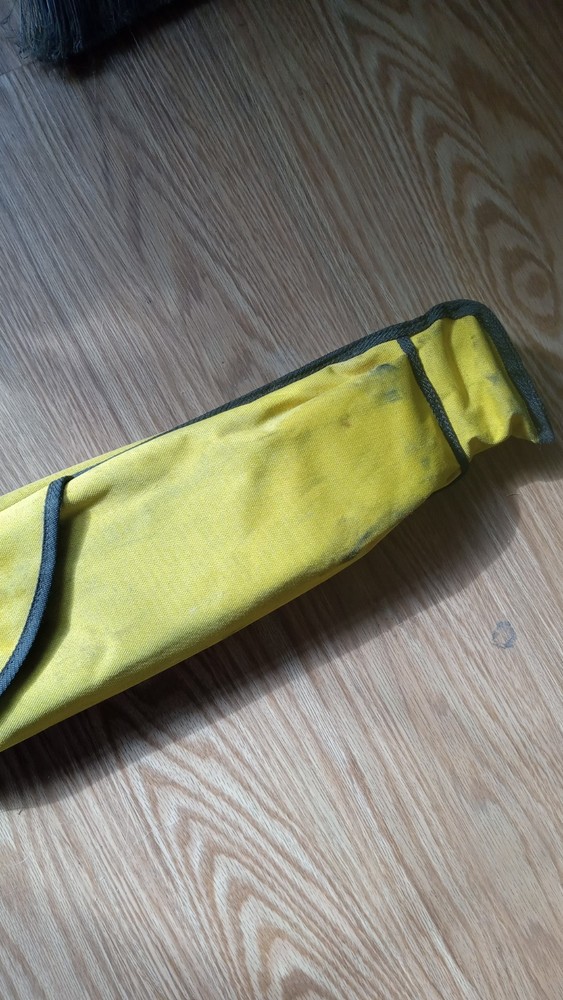 used stablia level case