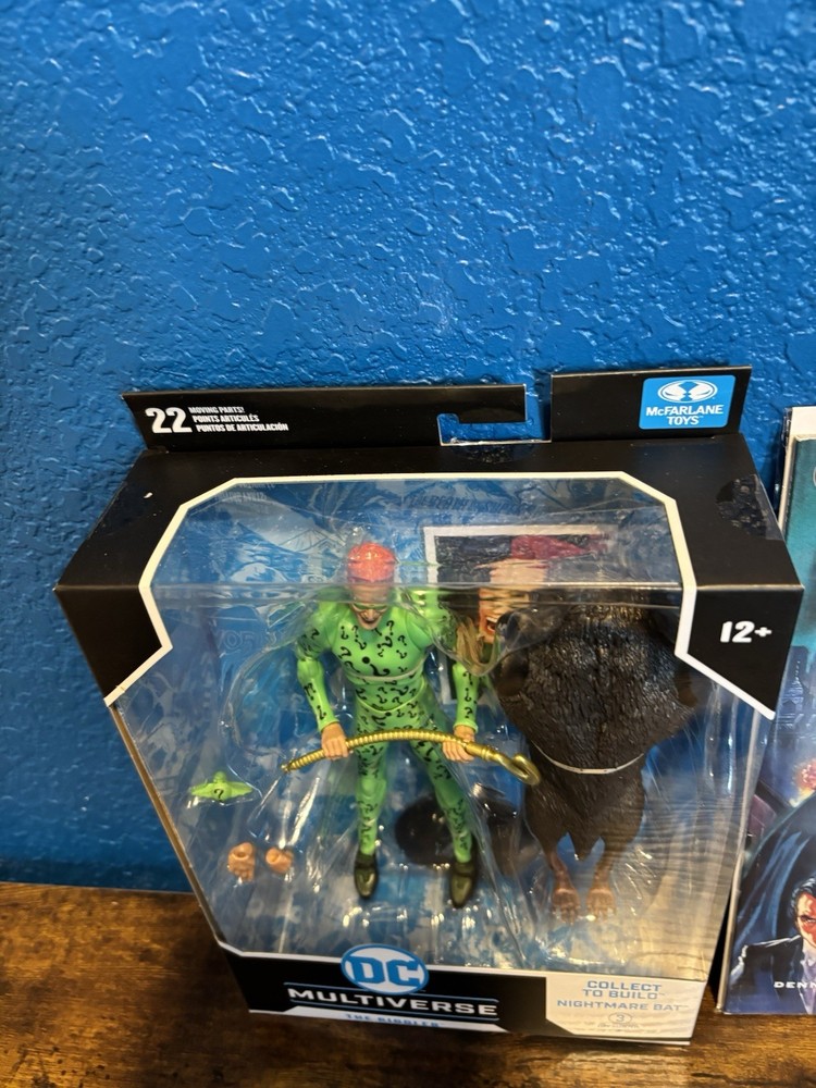 DC Multiverse Batman Forever Riddler Figure & Comic Bundle
