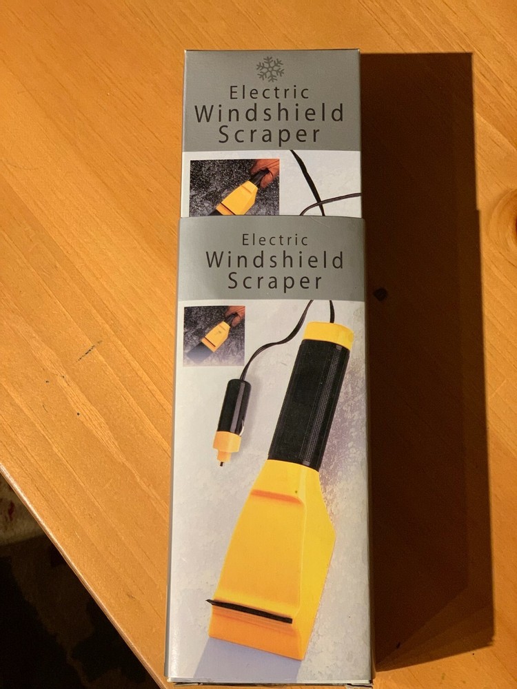 Electric Widnshield Scraper by E&B Giftware Car Lighter Plug In