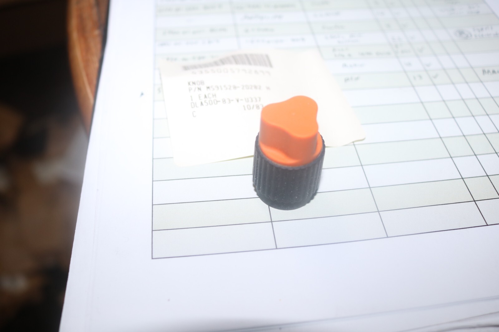 NOS MS91528-2D2B2H orange black military aircraft radio avionics knob H-3 AFCS