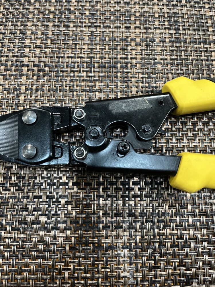 🇺🇸Apollo 1/2 In., 3/4 In. Steel PEX Crimp Ring Tool
