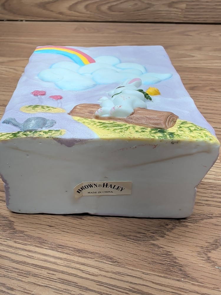 Brown & Haley Ceramic Easter Candy Treat Bag Rainbow Bunny🌈