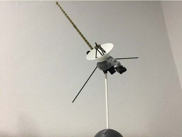 3d printed Voyager 1 Probe Satellite spacecraft Interstellar explorer Scale 1/48