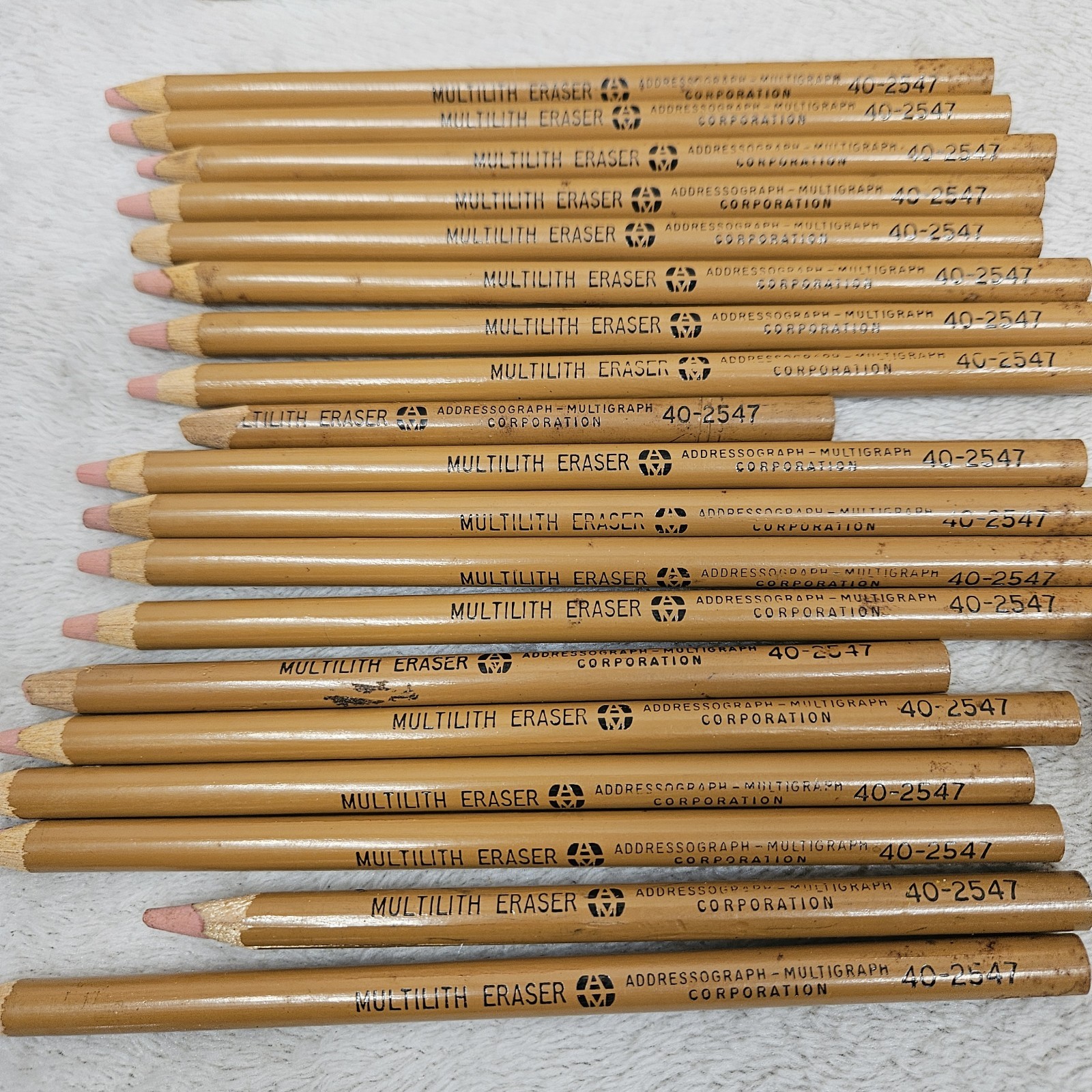 Artist Eraser Lot Charvogum Vitagum Dry Cleaner Multilith El Producto Case Empty