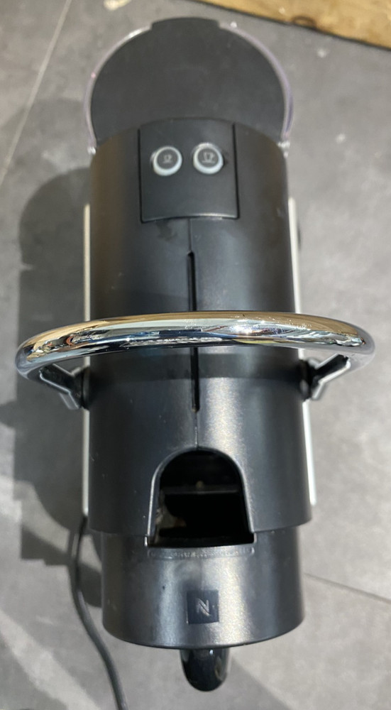 Nespresso Pixie EN127 Espresso Machine DeLonghi 19 Bar Silver