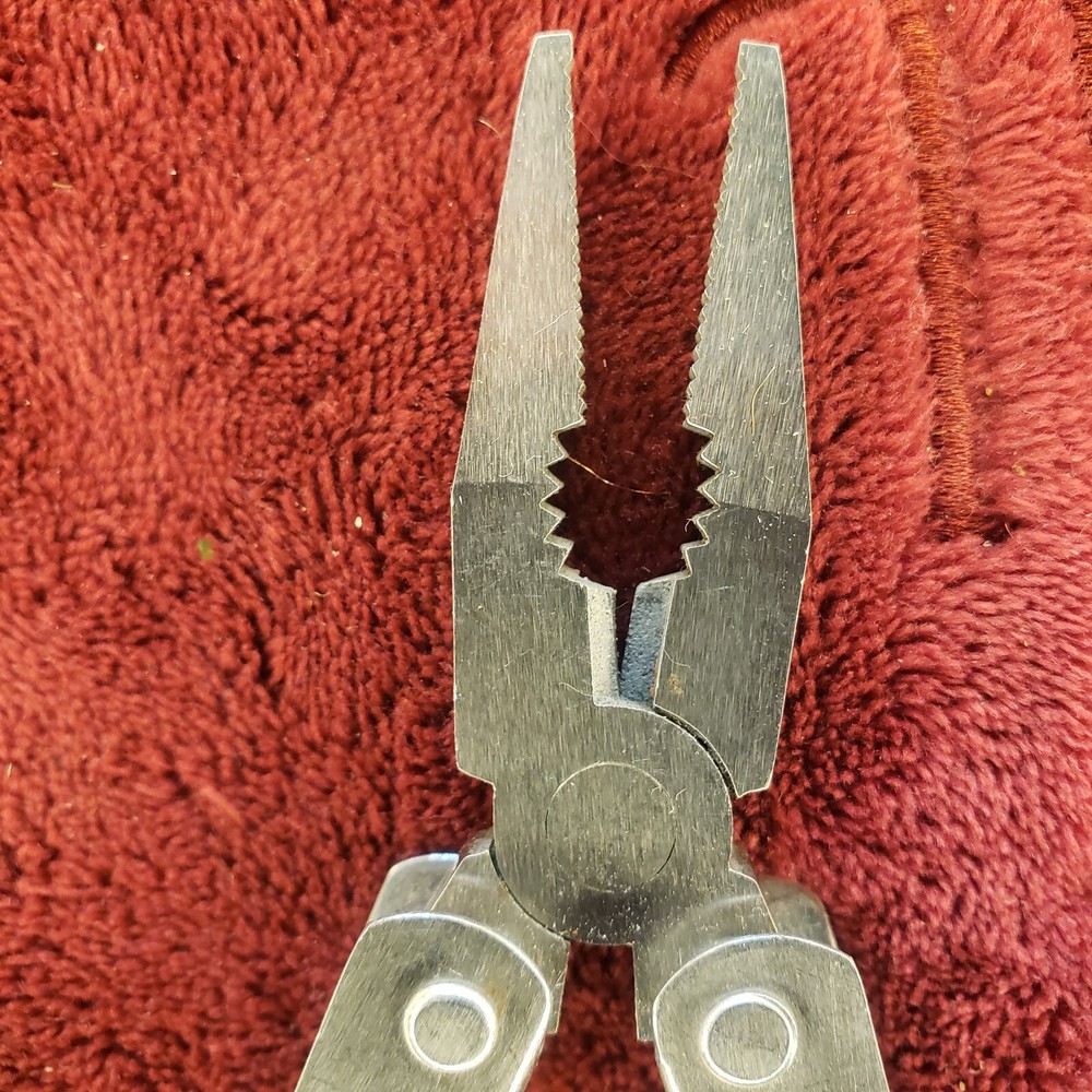 Coleman Folding Multi Knife Tool multitool