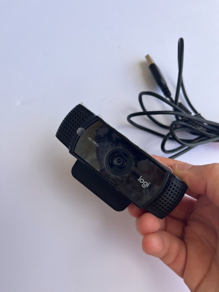 Logitech 1080p Pro USB Webcam (860-000587) USED