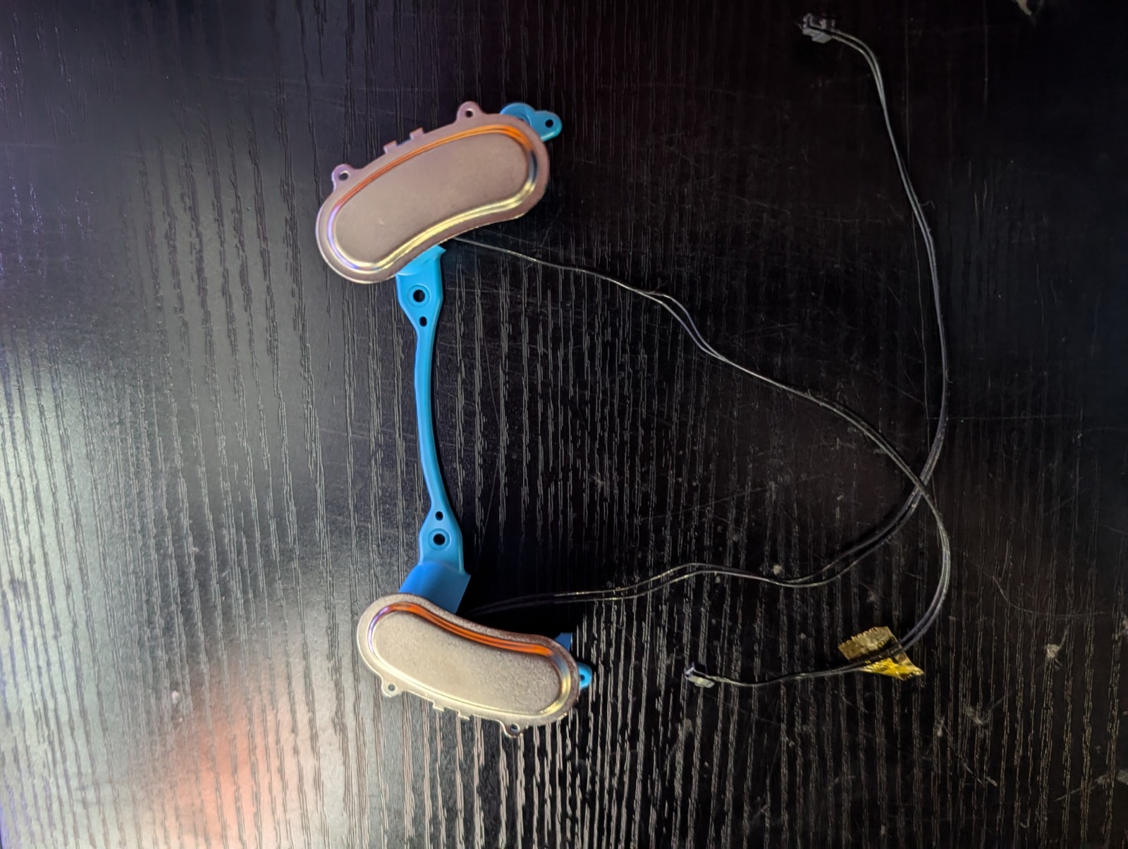 Amazon Astro Battery Terminals For Charging