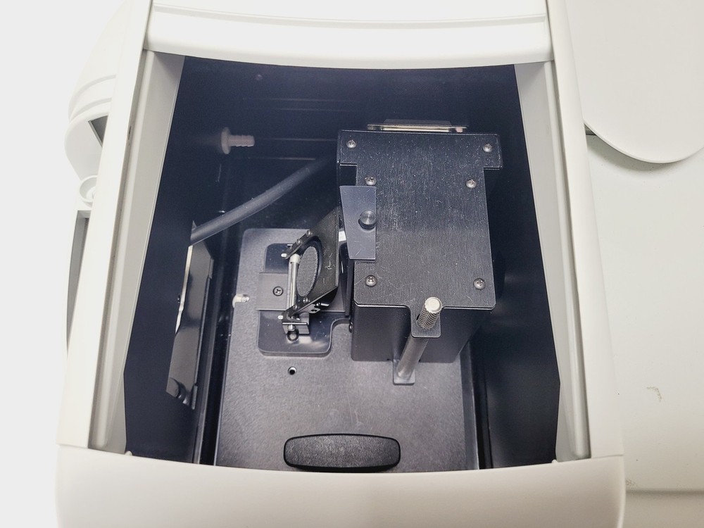 Thermo Scientific Evolution 220 UV-Visible Spectrophotometer