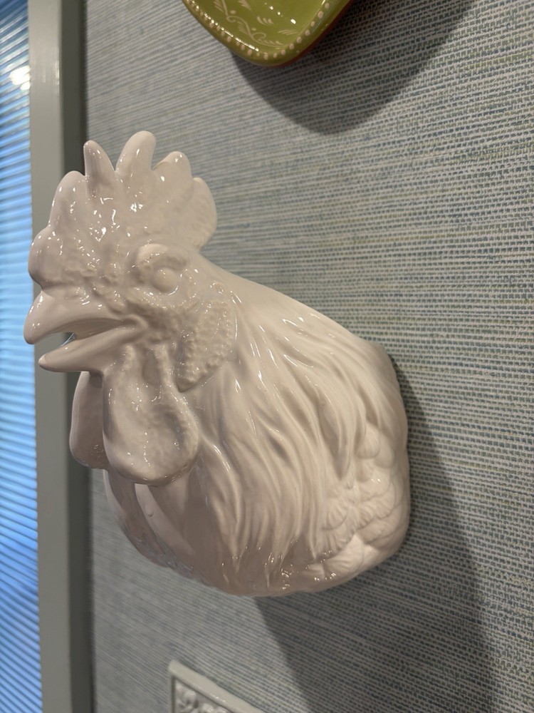Rooster Head Wall Pocket