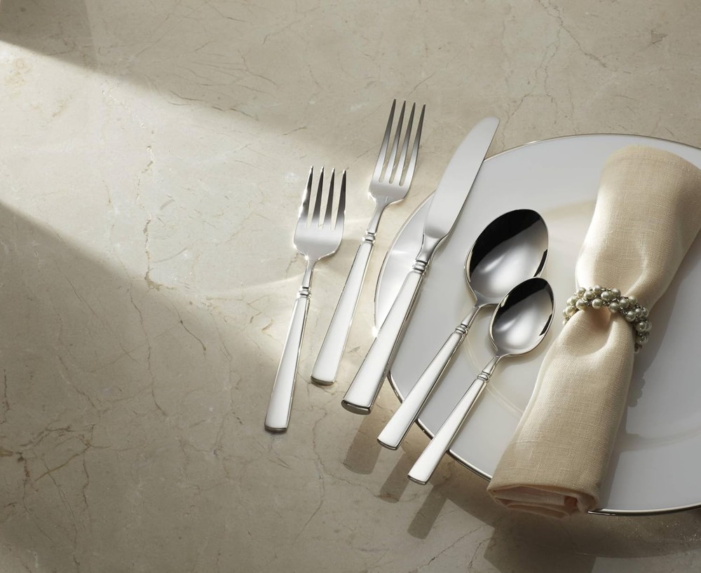 Easton Flatware, 5 Piece, Silver