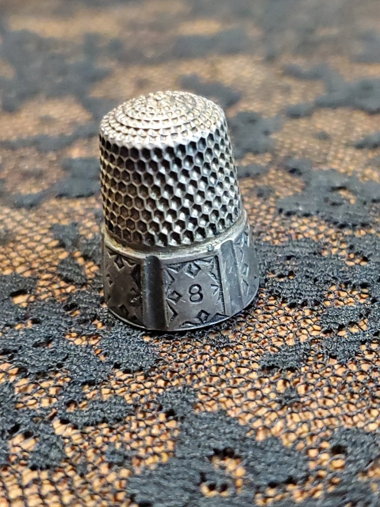 Antique  Sterling Silver Thimble Vintage DD