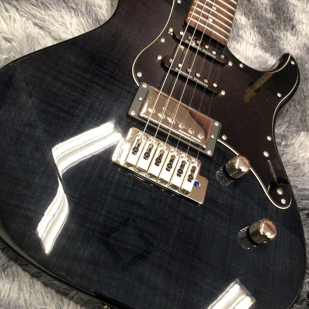 YAMAHA PACIFICA612V FM TBL (Translucent Black)