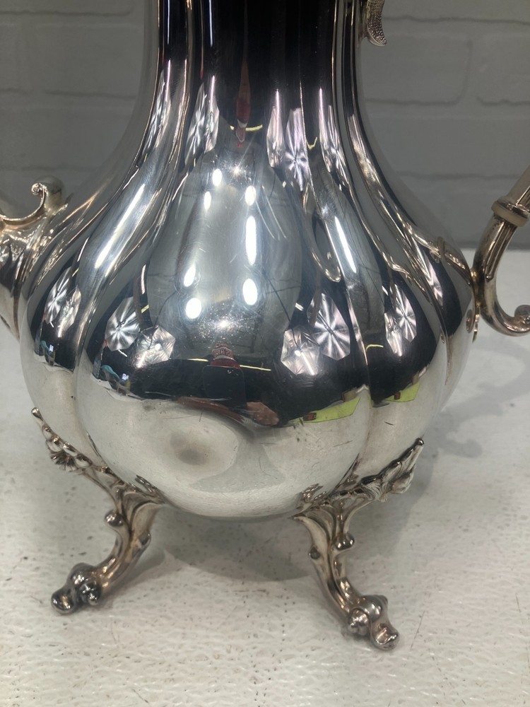 SILVER PLATE COFFEE/TEA POT