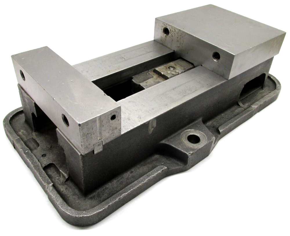 KURT ANGLOCK 6" MILLING MACHINE VISE - #D60