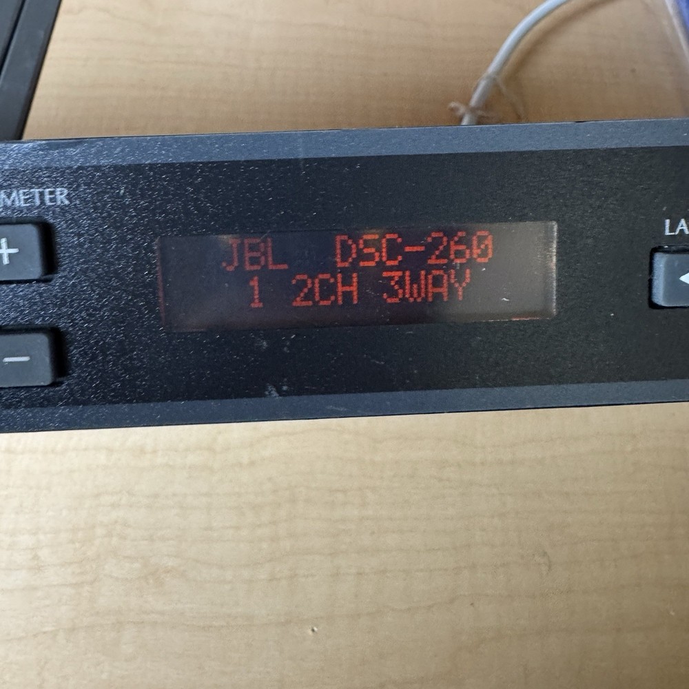 JBL DSC260A DSP - Digitaler System Controller - 19 Zoll