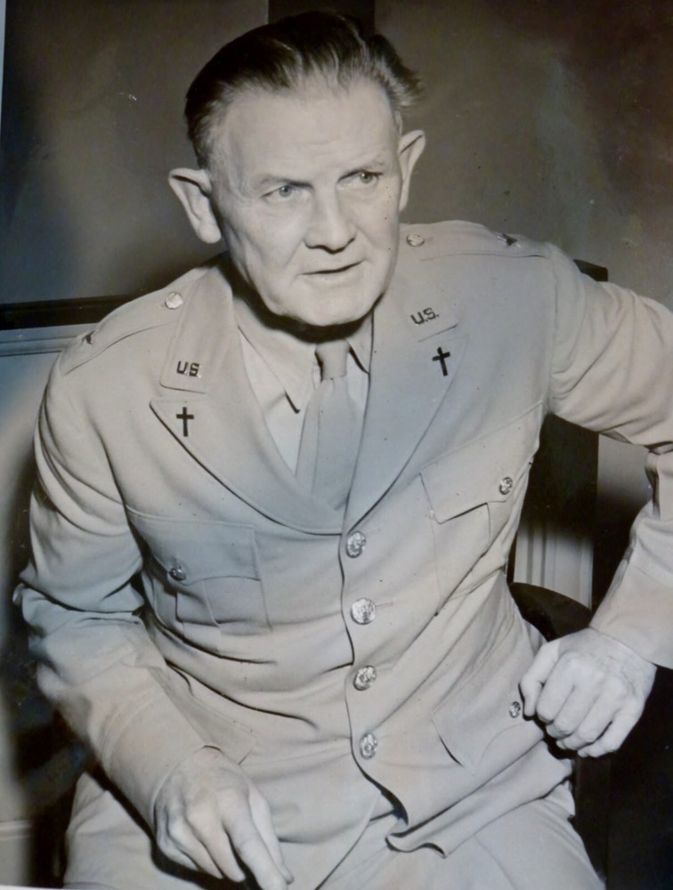 RARE WWII Chaplains Complete Catholic Rosary Fob 1933 Jubilee Year Bronze Medal