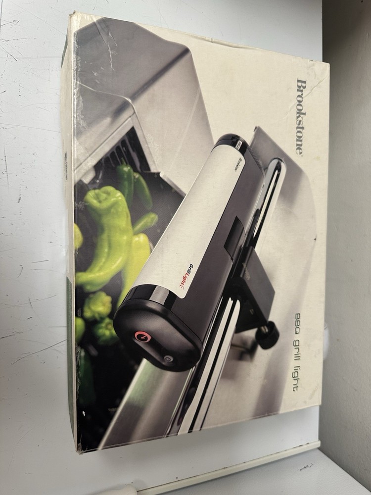 Brookstone BBQ Pivoting Handle-mount LED Grill Light w/ Auto shutoff