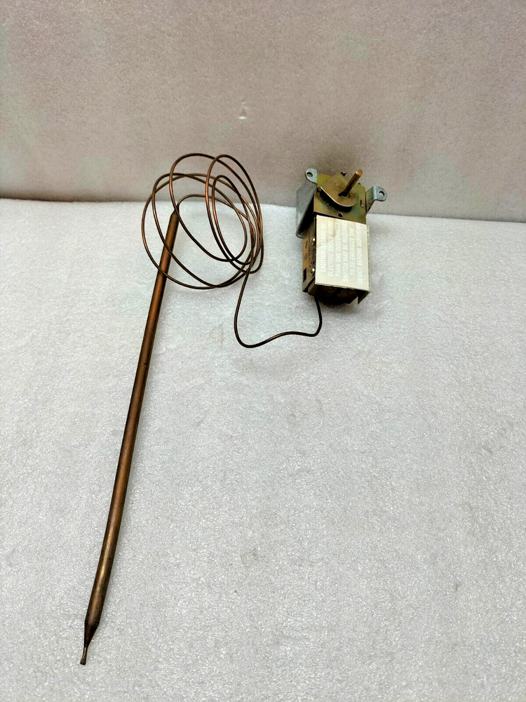 HONEYWELL T678D 1004 TWO STAGE THERMOSTAT
