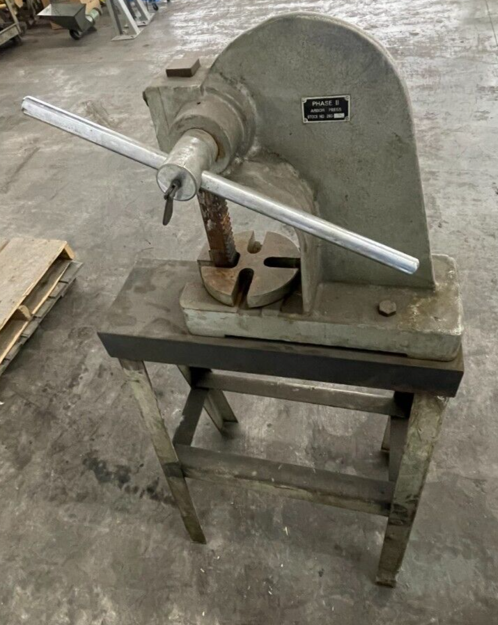 PHASE TWO ARBOR PRESS 260-102 2 TONS RAM HEIGHT 14"
