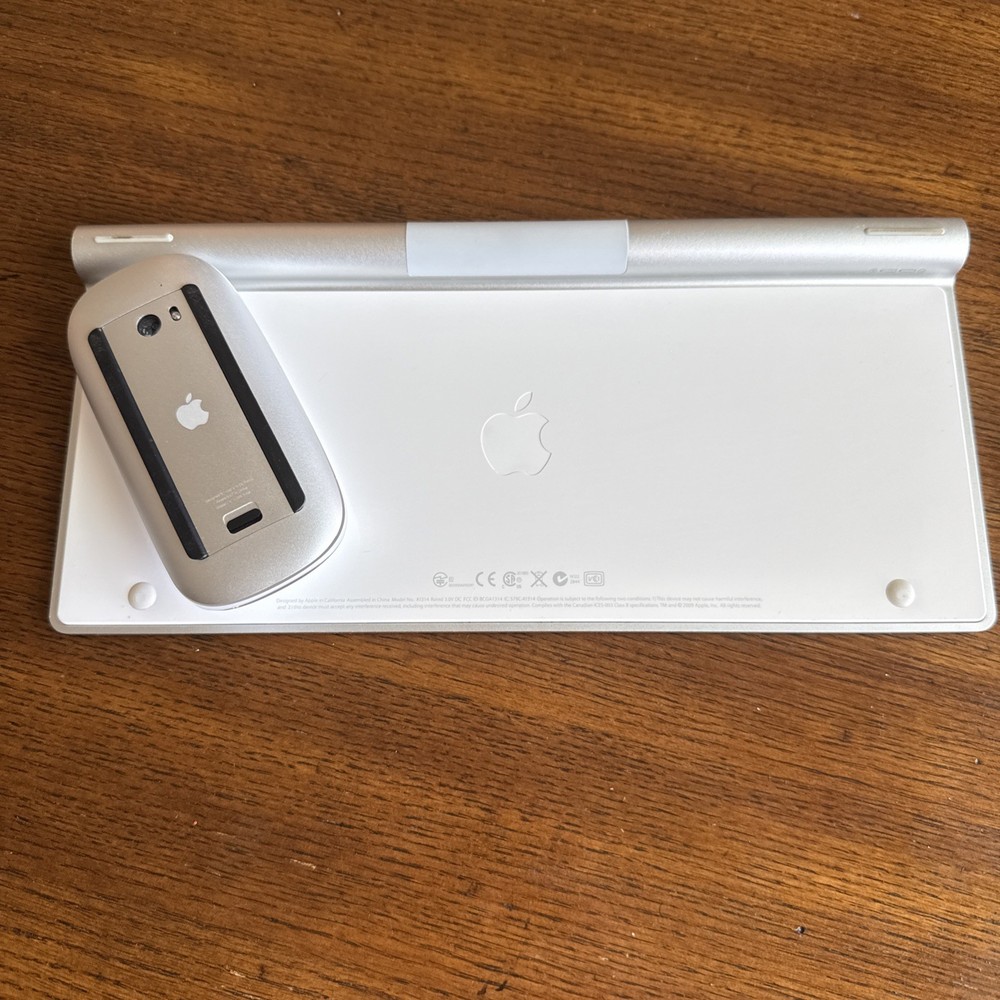 Apple Wireless Mouse And Keyboard A1296 A1315