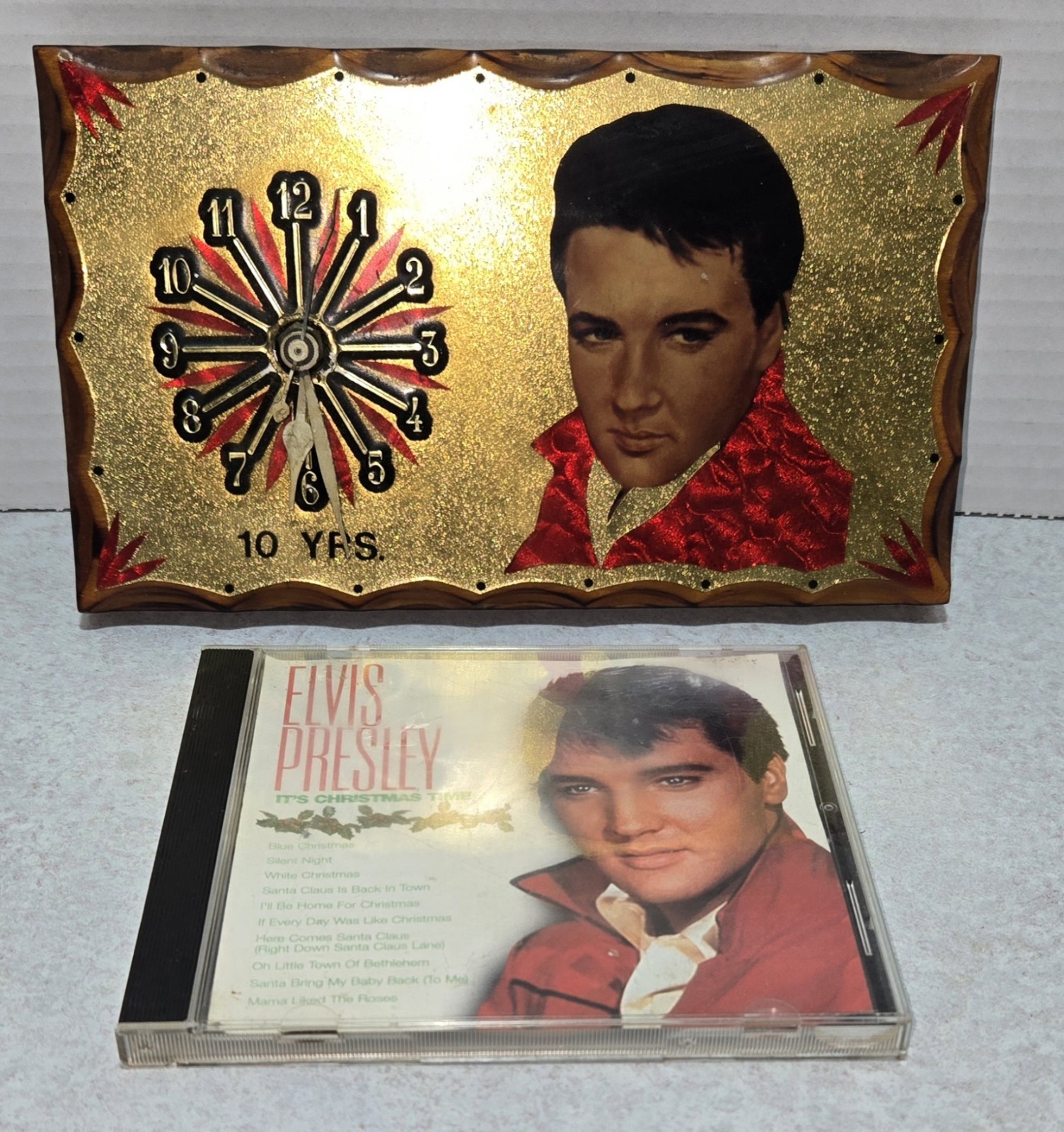Elvis Presley Wooden Clock Face Lacquered Wood Plaque And Christmas CD SEE DESCP