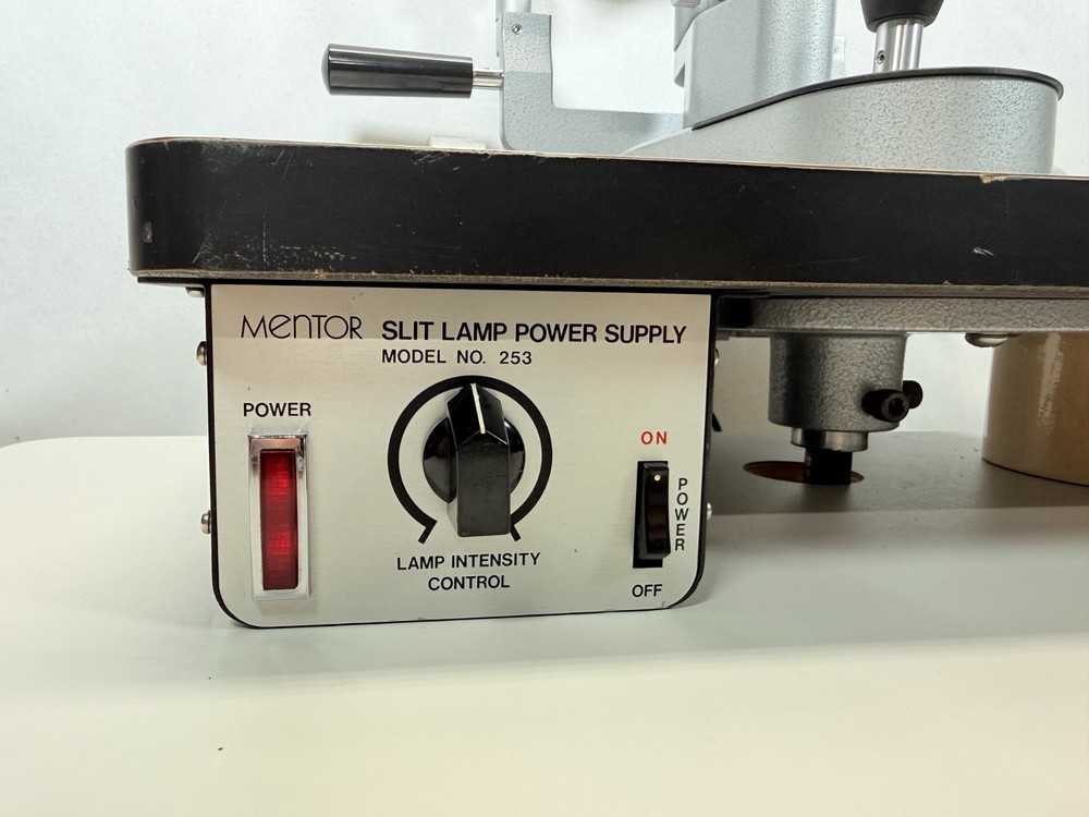 MENTOR SLIT LAMP