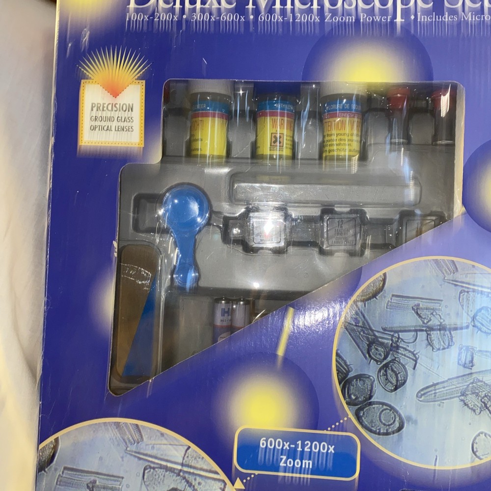 Science tech deluxe microscope 78 Pc Set Inbox Never Opened