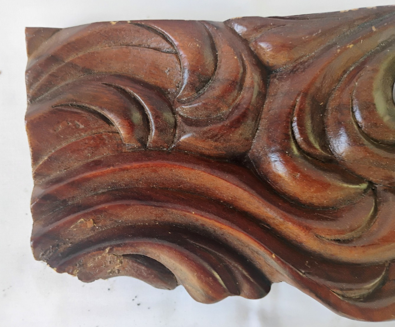 Vintage Pierce Carved Mahogany Crest Crown Pediment 15" wide x 4 1/4" high