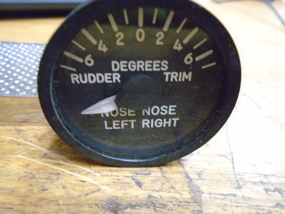 BENDIX 34003c8a5b3 28volt  NOSE TRIM 1.56" od  POSITION INDICATOR