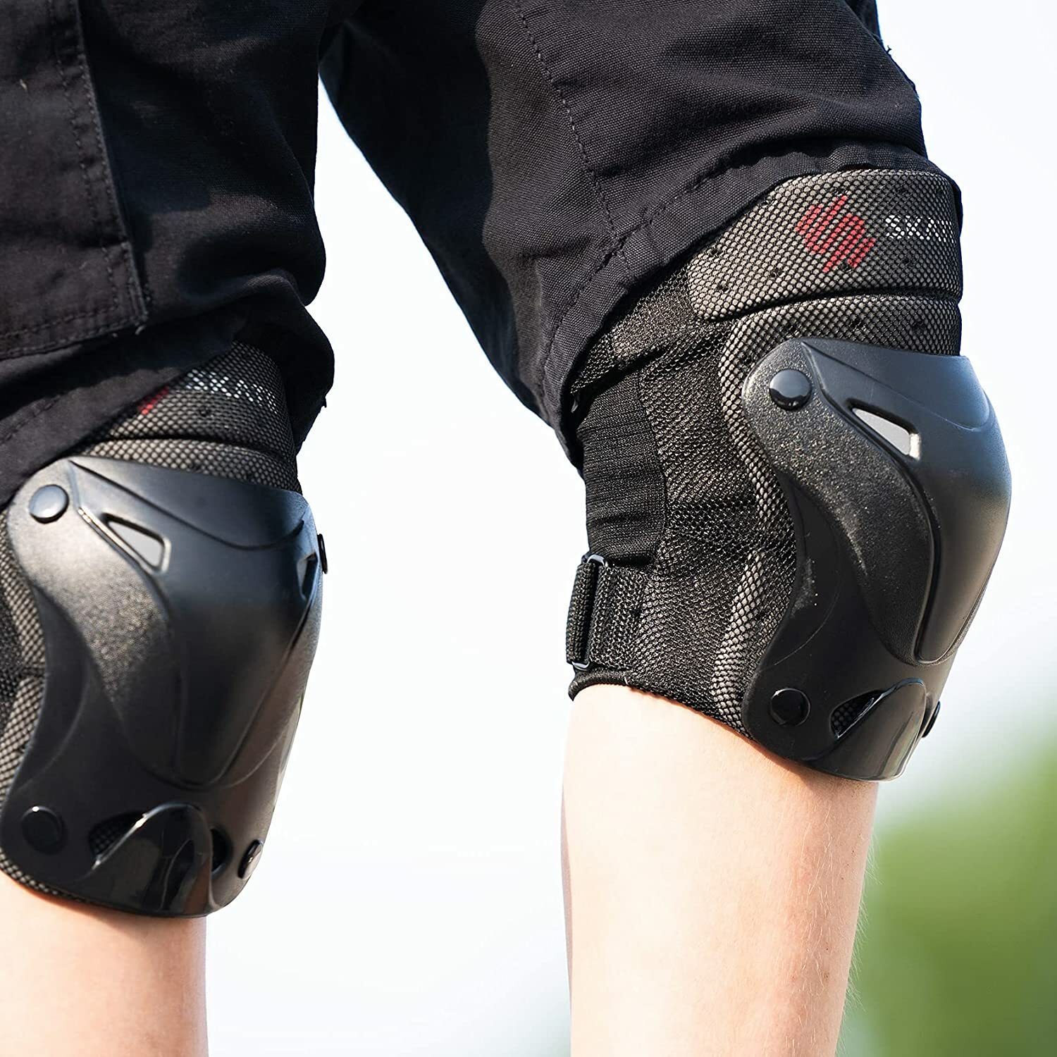 SKATEWIZ Skateboard Pads Knee & Elbow Pads & Wrist Guards for Roller Skating L