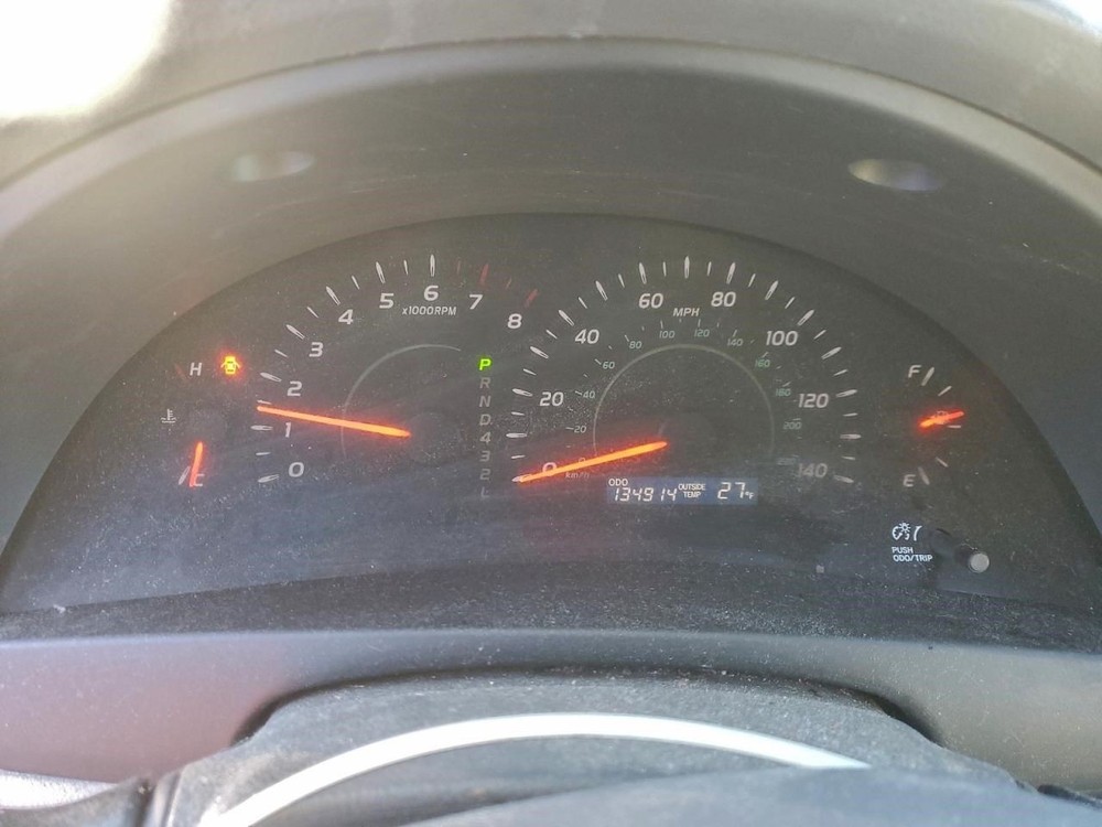 2007 CAMRY Third Brake Light Tested OEM