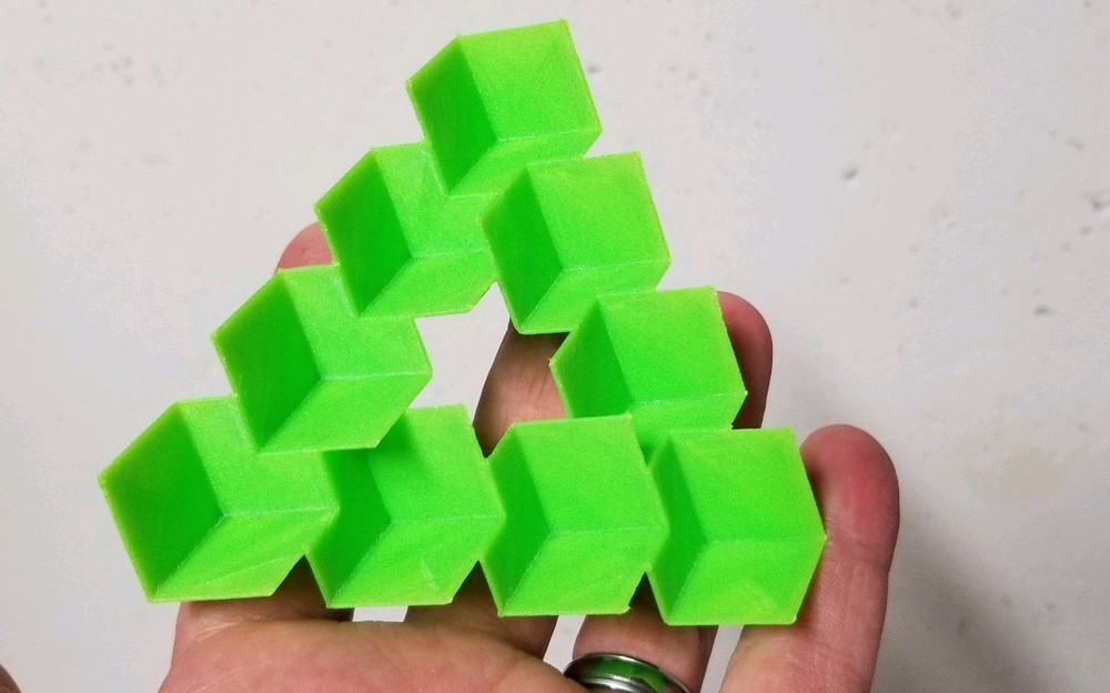 3D Printed Penrose Triangle Illusion