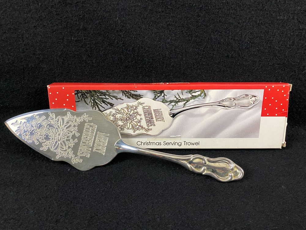 Vintage Silver Plated Cake Pie Server Spatula Engraved Merry Christmas Trowel