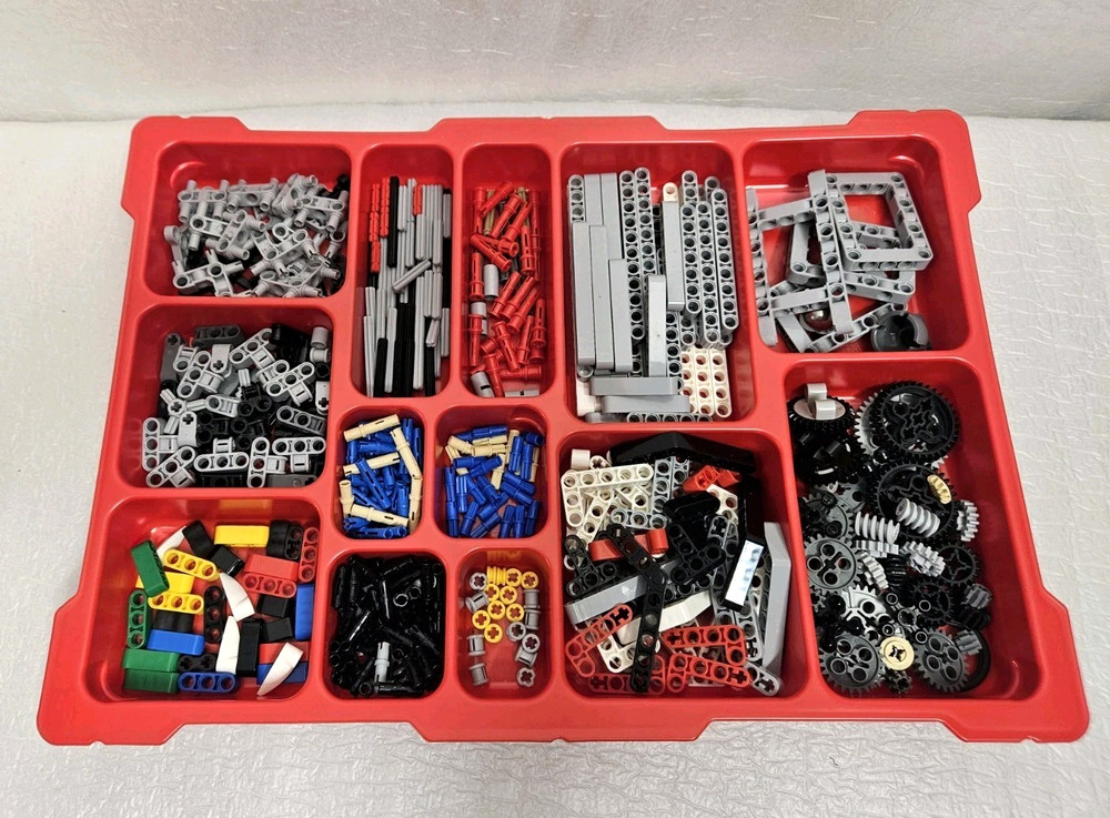 LEGO MINDSTORMS Education EV3 Core Set 45544 Complete Tested W/ Charger, Battery