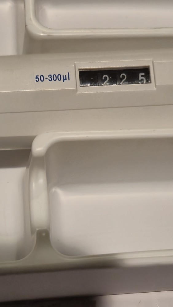 8 channel pipette Genex