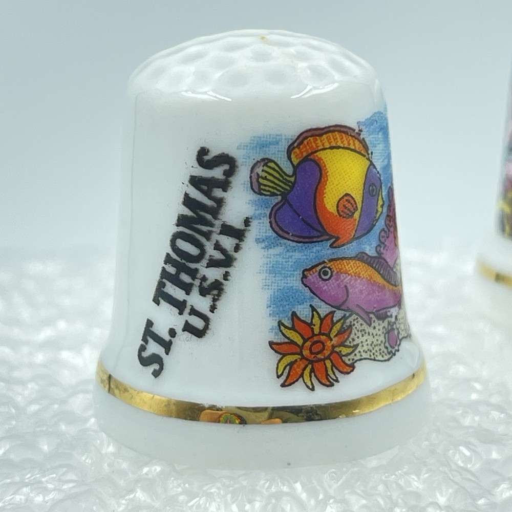 2 Porcelain Souvenier Thimbles - Roatan & St.Thomas