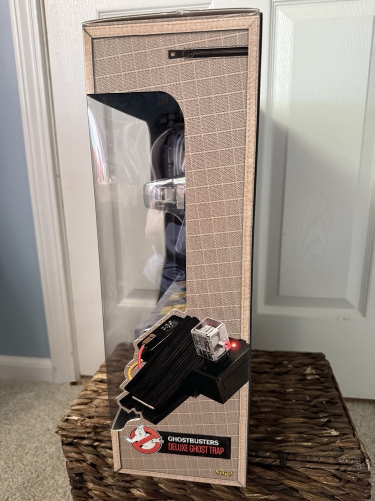 Ghostbusters Deluxe Ghost Trap ￼