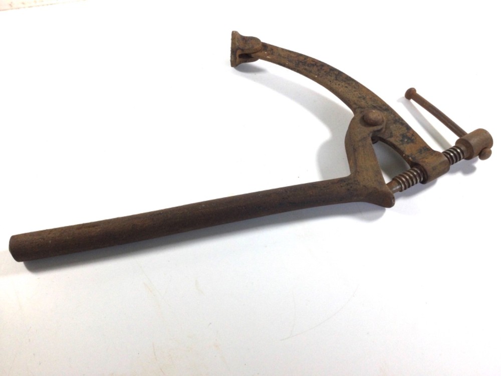 big vintage Bench Holdfast