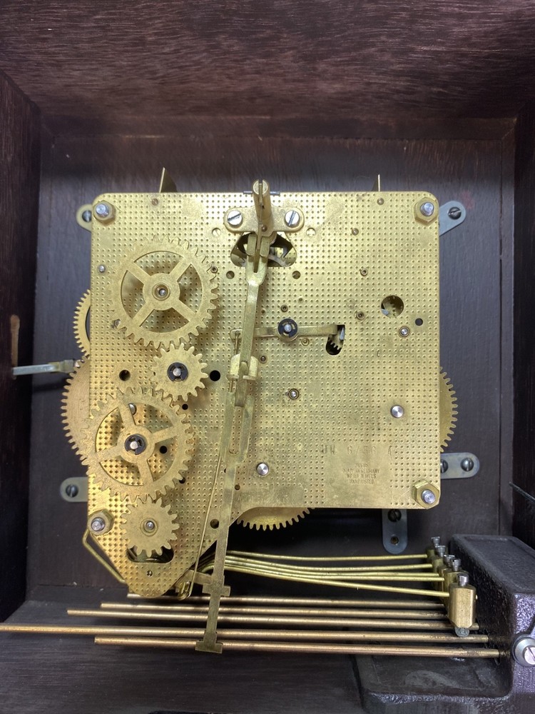 Urgos Wall-Mounted Clock Quarter-Hour (Refurbished/Working)