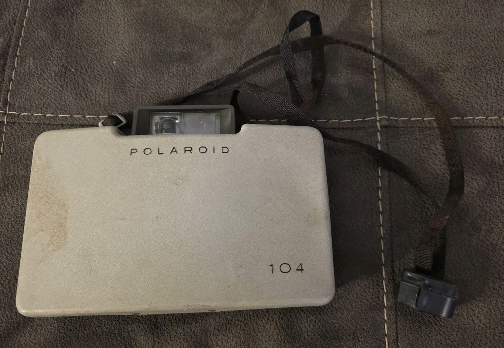 Vintage Polaroid Automatic 104 Land Camera Untested